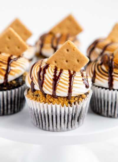 toasted s'mores cupcakes featured image