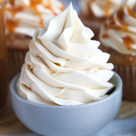 salted caramel buttercream frosting featured image