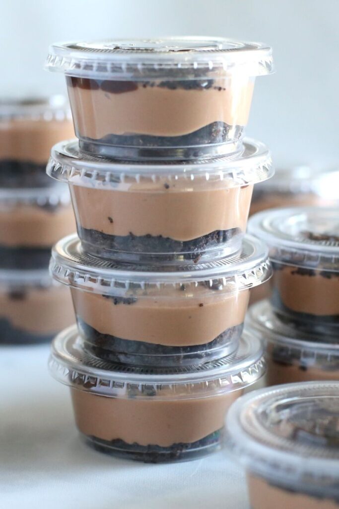 chocolate hazelnut dessert cups