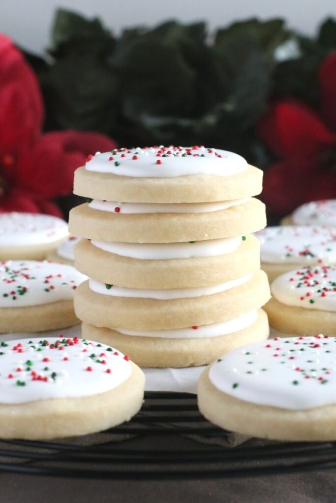 almond shortbread cutout cookies christmas cookie recipes