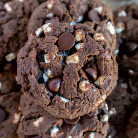 hot chocolate cookies featured image