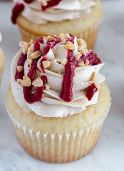 peanut butter and jelly cupcakes featured image