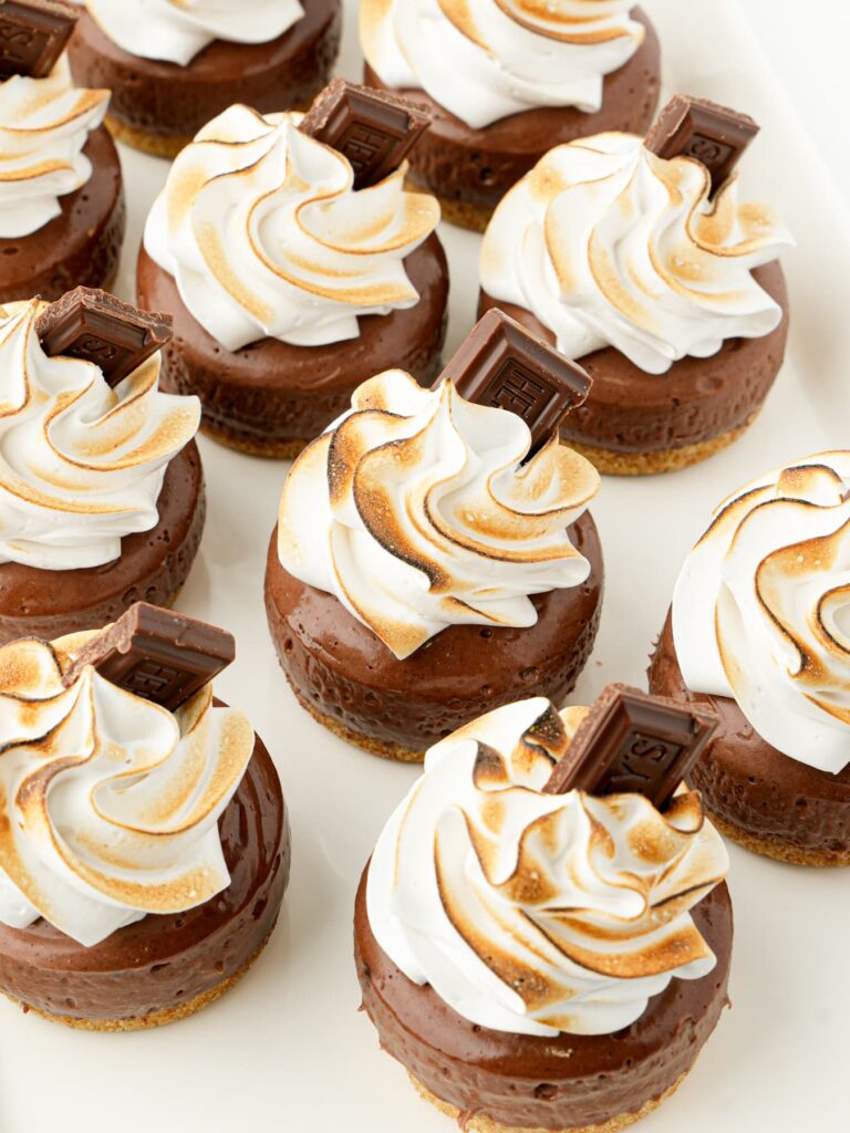 Decorated mini cheesecakes.